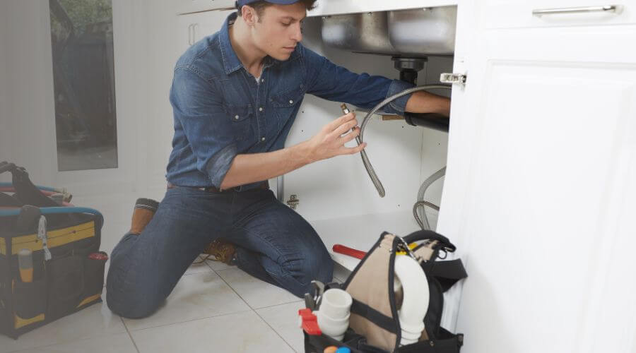Professional Water heater repair in Burr Oak, MI